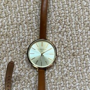 Elegant Gold and Brown Women's Watch